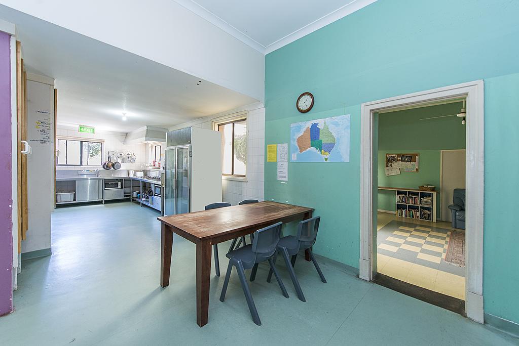 Victoria Park Lodge Perth Ngoại thất bức ảnh
